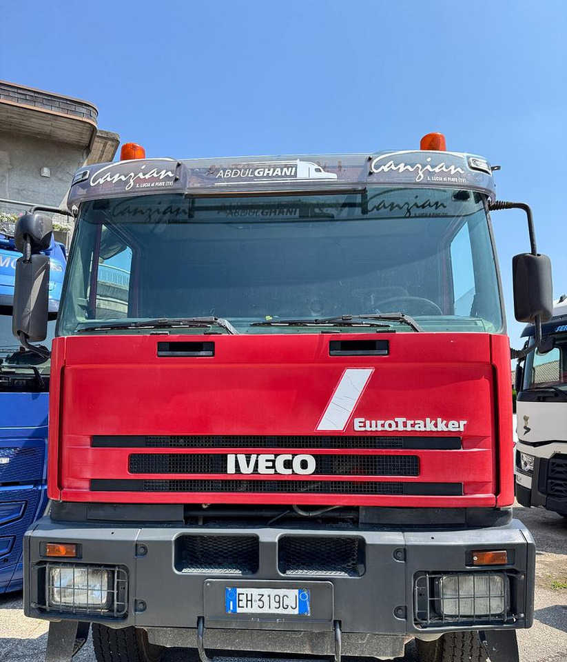 IVECO TRAKKER 420 - 8X4 - Самосвал: фото 3 IVECO TRAKKER 420 - 8X4 - Самосвал: фото 3