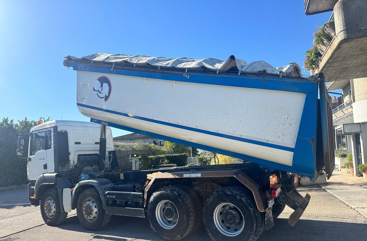 RIBALTABILE MAN TGA 41.480 (8X4) - Самосвал: фото 3 RIBALTABILE MAN TGA 41.480 (8X4) - Самосвал: фото 3