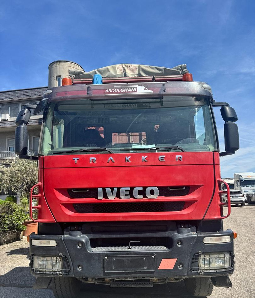 Ribaltabile Iveco Trakker 450 8X4 - Самосвал: фото 3 Ribaltabile Iveco Trakker 450 8X4 - Самосвал: фото 3
