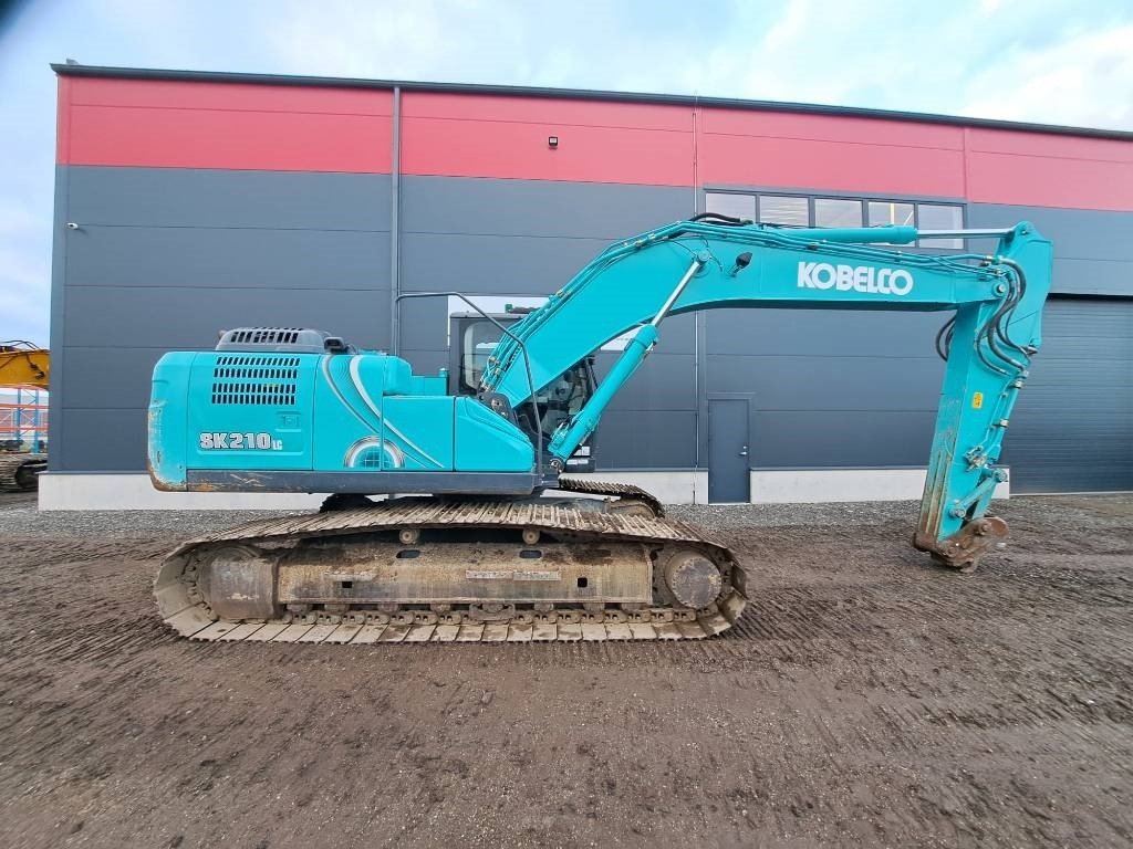 Kobelco SK 210 LC-10 - Гусеничный экскаватор: фото 5 Kobelco SK 210 LC-10 - Гусеничный экскаватор: фото 5