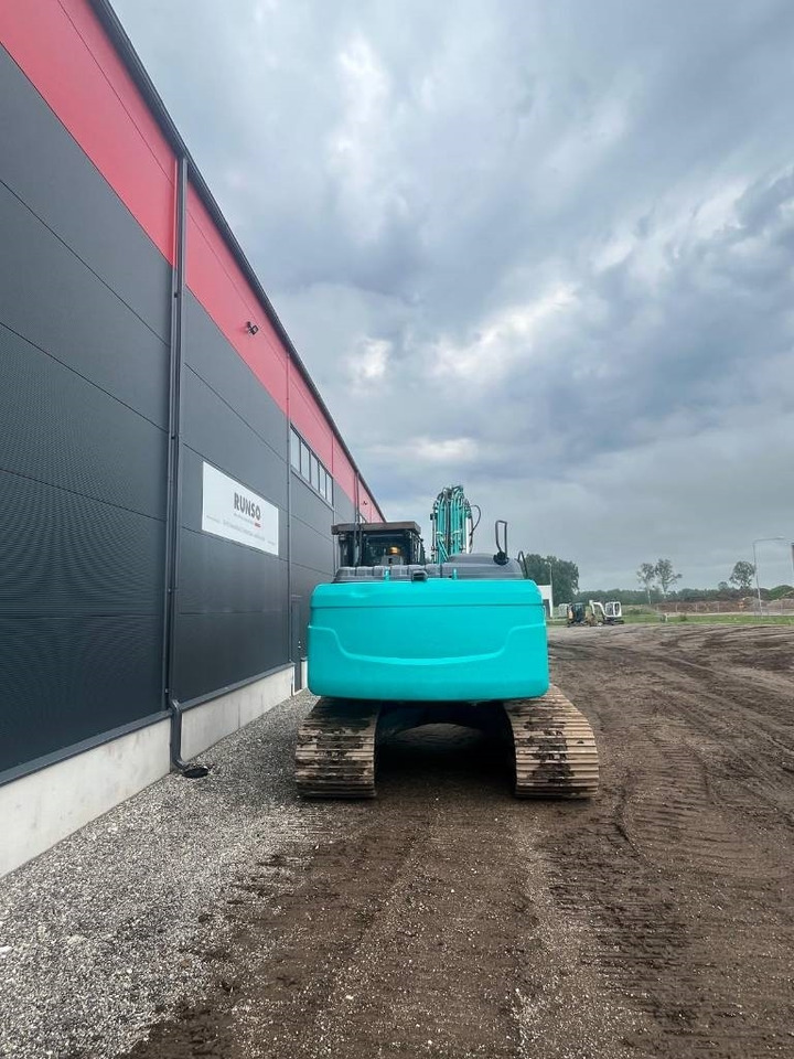 Kobelco SK180LC-10 - Гусеничный экскаватор: фото 4 Kobelco SK180LC-10 - Гусеничный экскаватор: фото 4