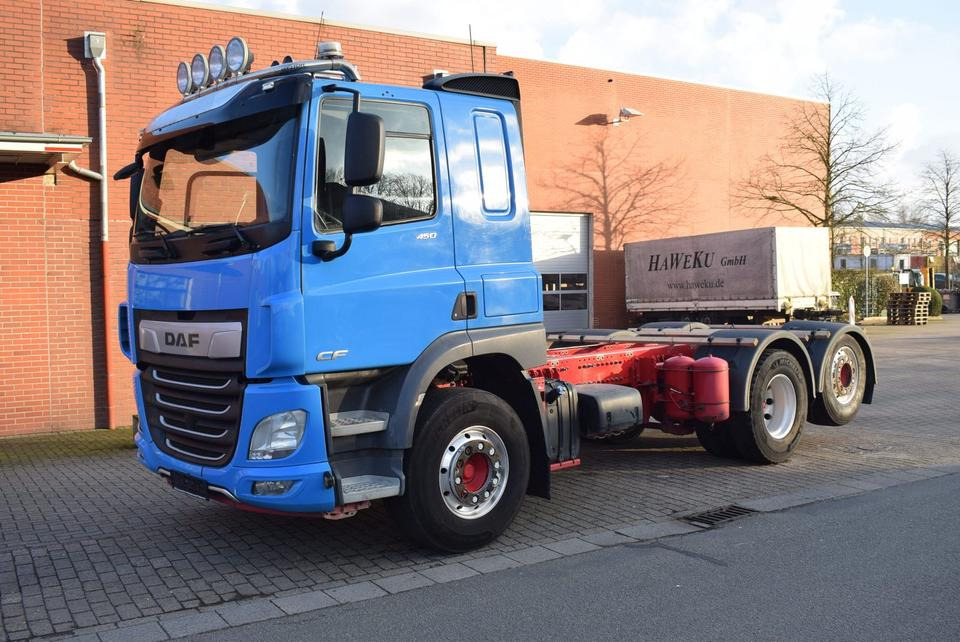 DAF CF 450 6x2 Fahrgestell Klima Navi Lift Retarder - Грузовик-шасси: фото 2 DAF CF 450 6x2 Fahrgestell Klima Navi Lift Retarder - Грузовик-шасси: фото 2