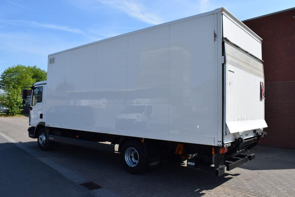 MAN TGL 8.180 Koffer 6,20mLBW 1000KG Klima - Рефрижератор: фото 4 MAN TGL 8.180 Koffer 6,20mLBW 1000KG Klima - Рефрижератор: фото 4