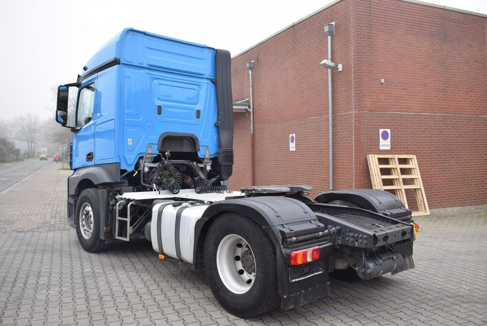 Mercedes-Benz Actros 1843 Stream Space Kipphydraulik Klima - Тягач: фото 5 Mercedes-Benz Actros 1843 Stream Space Kipphydraulik Klima - Тягач: фото 5