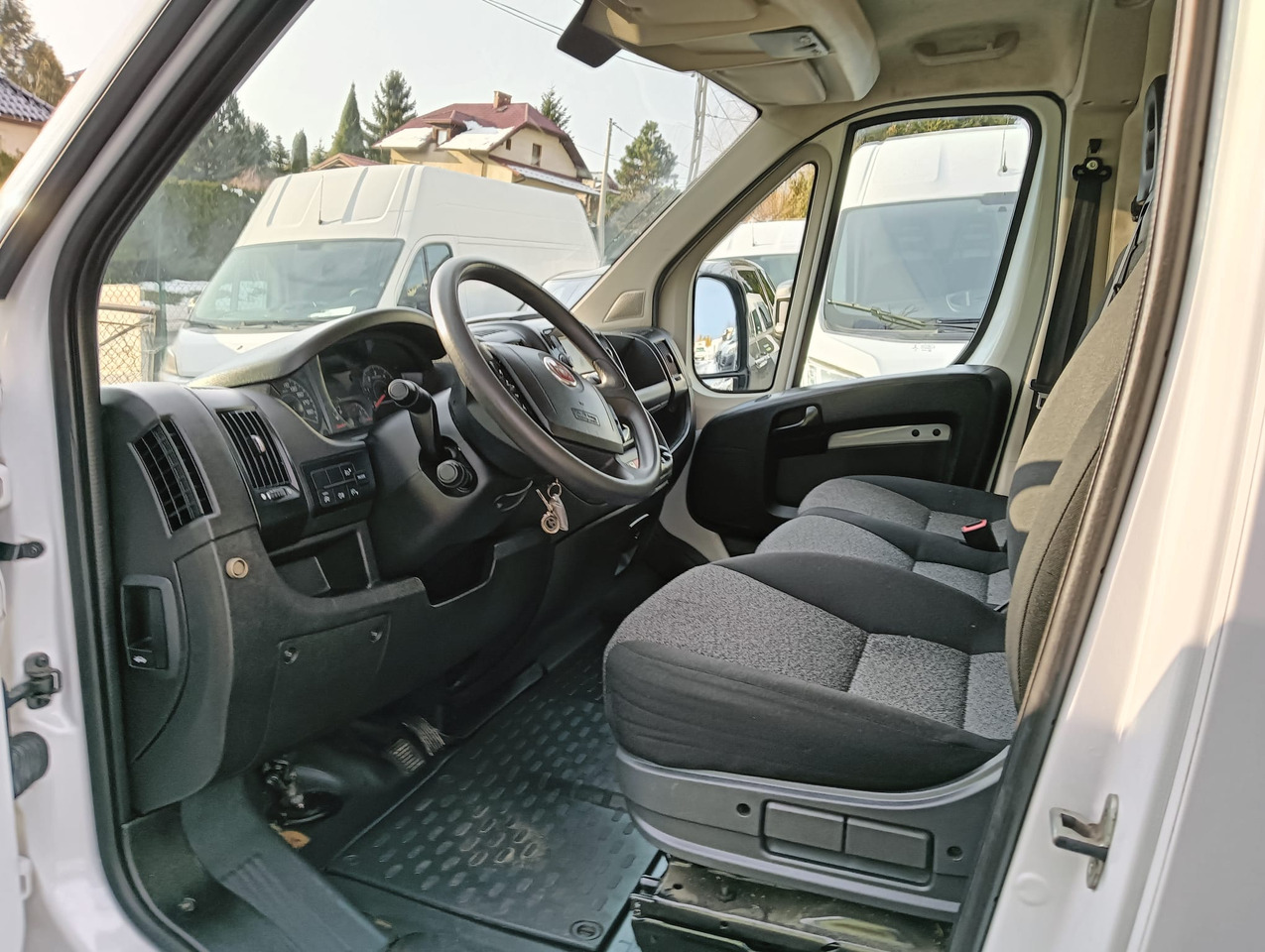 Фото интерьера 1: Легковой фургон FIAT DUCATO FURGON BLASZAK L2H1 NR 823
