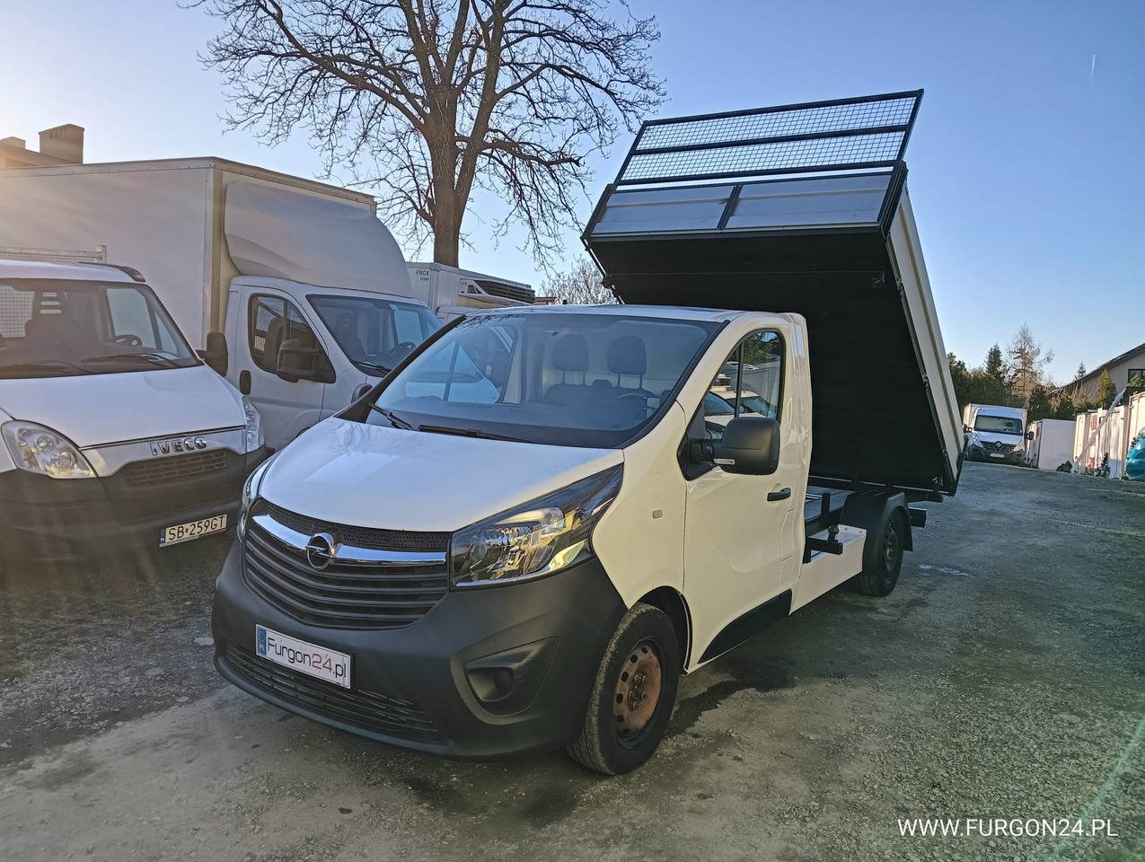 OPEL VIVARO WYWROTKA KIPER Z NAJAZDAMI NR 632 - Малотоннажный самосвал: фото 1 OPEL VIVARO WYWROTKA KIPER Z NAJAZDAMI NR 632 - Малотоннажный самосвал: фото 1