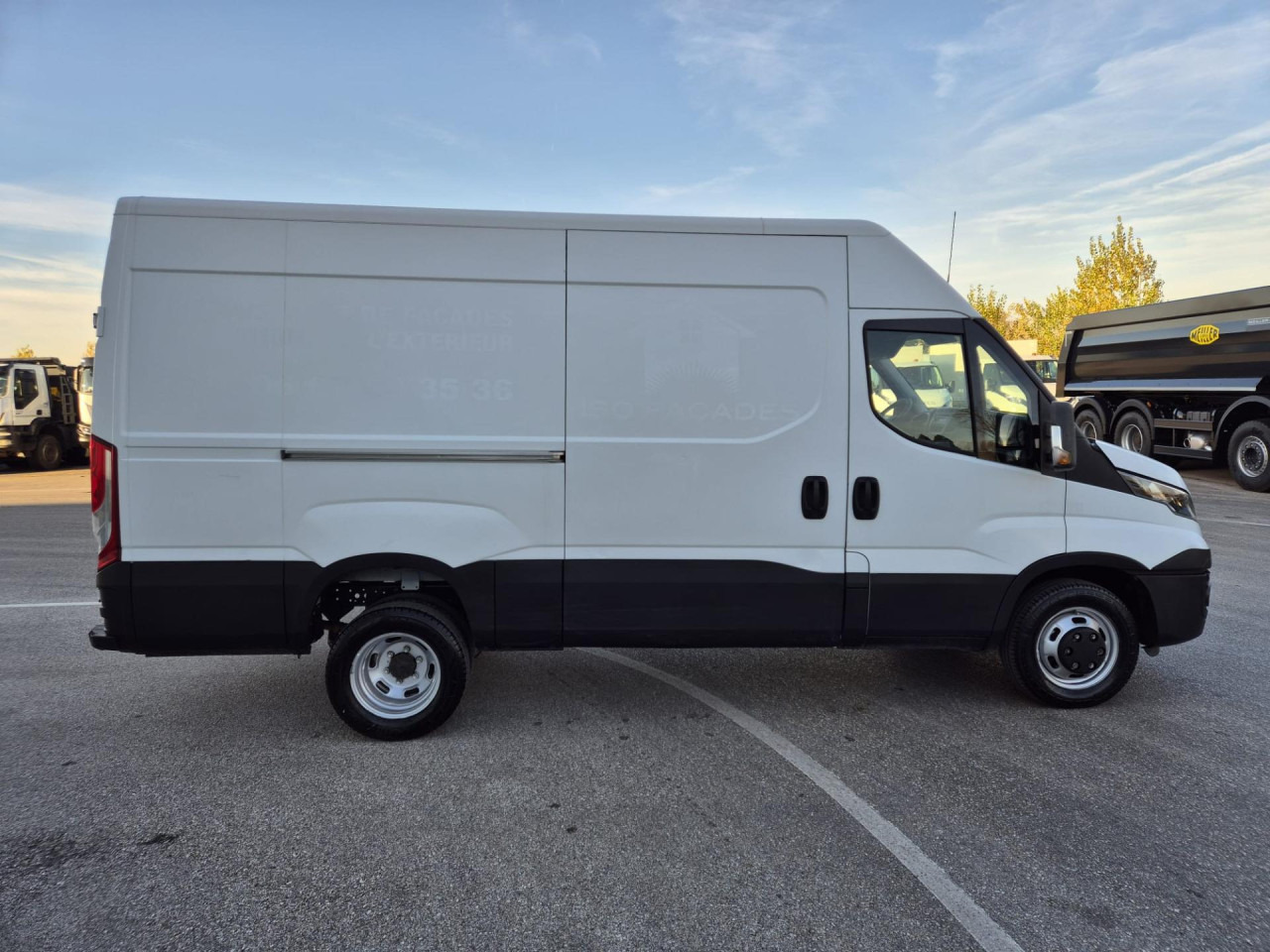 Пассажирский фургон IVECO DAILY35C13V12m3: фото 10 Пассажирский фургон IVECO DAILY35C13V12m3: фото 10