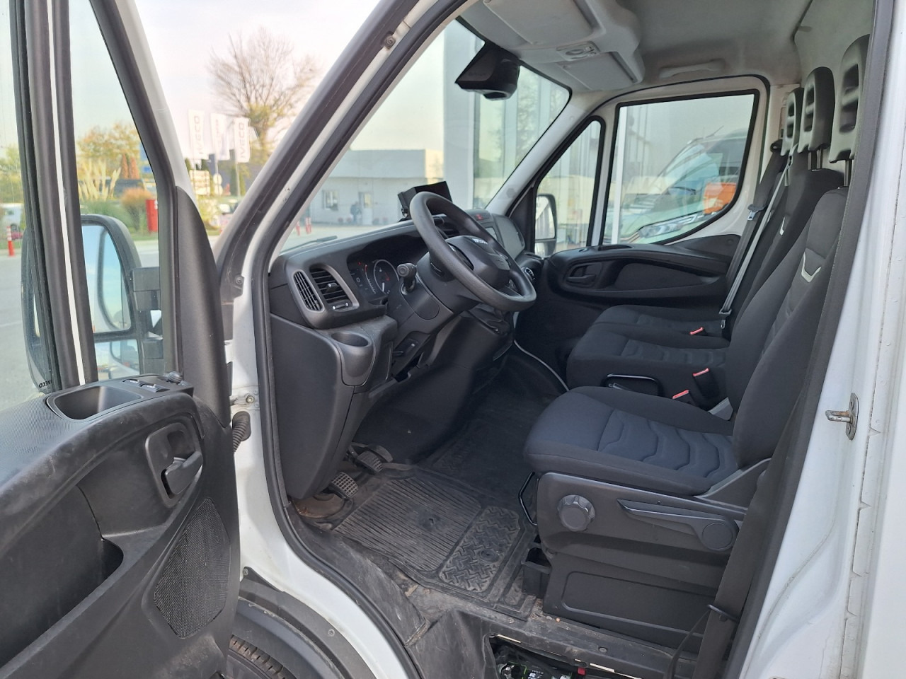 Цельнометаллический фургон IVECO Daily 35S14 16m3: фото 6