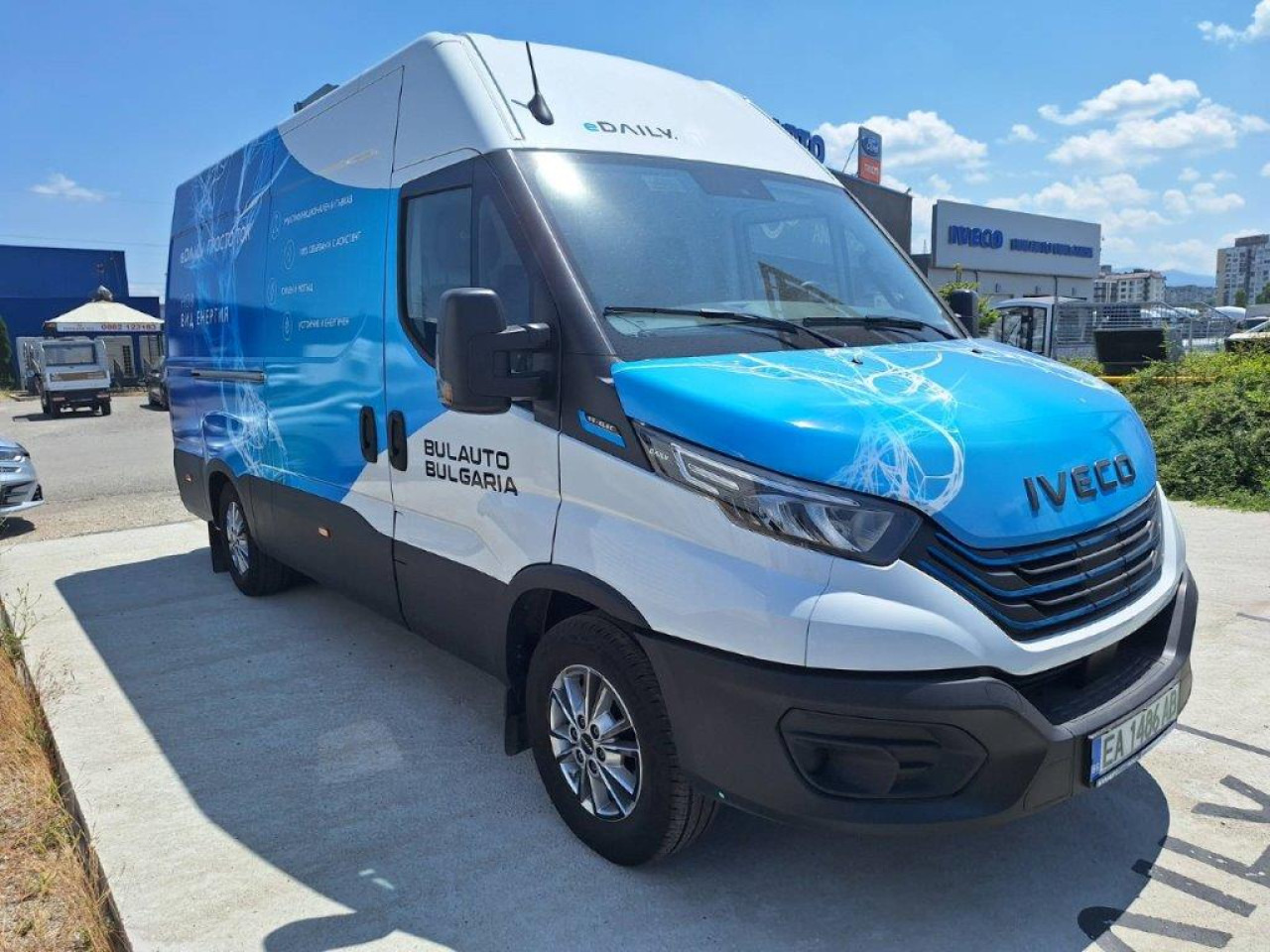 IVECO 35S14E/P - Цельнометаллический фургон, Электрический фургон: фото 4 IVECO 35S14E/P - Цельнометаллический фургон, Электрический фургон: фото 4