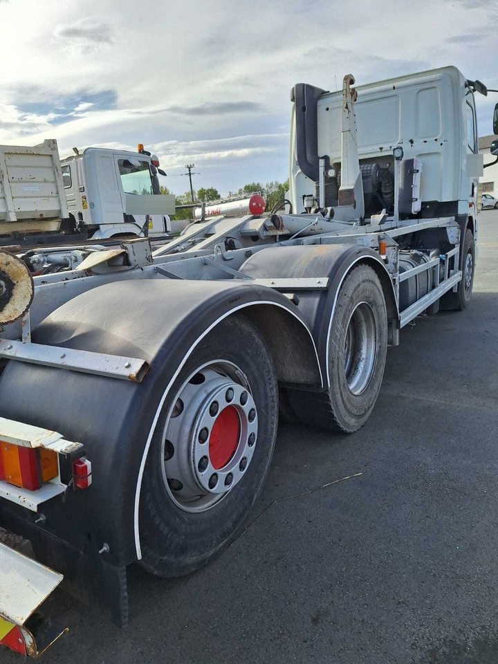 DAF CF - Крюковой мультилифт: фото 3 DAF CF - Крюковой мультилифт: фото 3