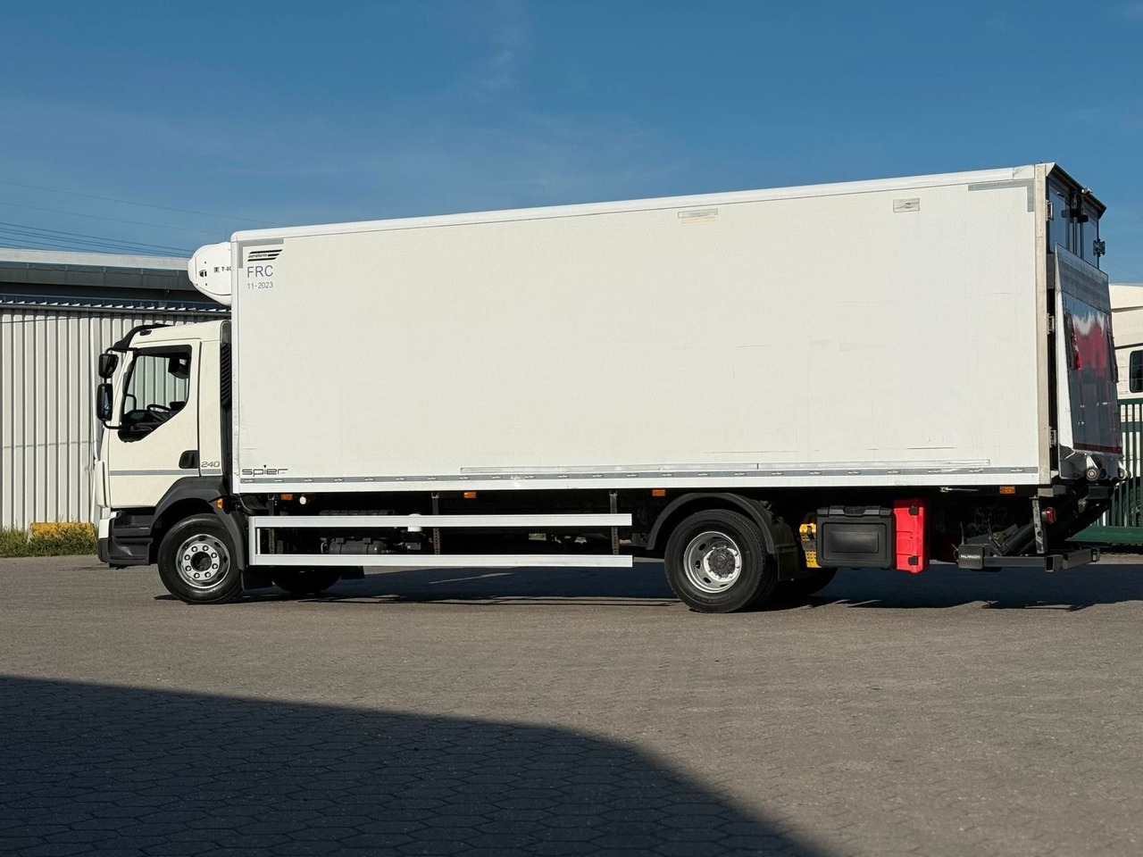 Volvo FL 42 R 240 +Thermoking T-880R+Kamera - Рефрижератор: фото 5 Volvo FL 42 R 240 +Thermoking T-880R+Kamera - Рефрижератор: фото 5