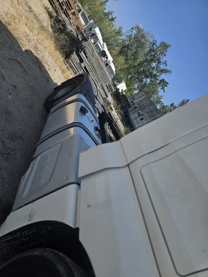 MAN TGX 18-480 - Тягач: фото 4 MAN TGX 18-480 - Тягач: фото 4