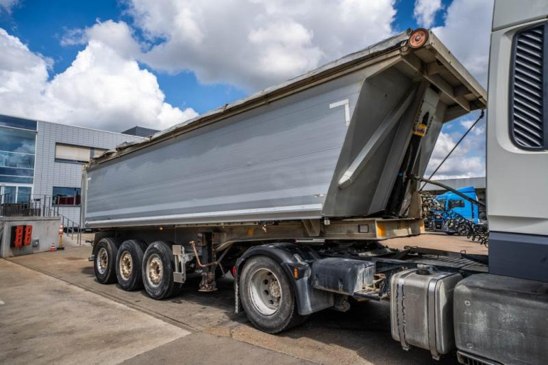 Benalu C39C17-ALU + BACHE - 30m3 - Самосвальный полуприцеп: фото 2 Benalu C39C17-ALU + BACHE - 30m3 - Самосвальный полуприцеп: фото 2