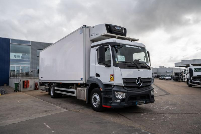 Mercedes ANTOS 1833 L +CARRIER SUPRA MULTI 1250Mt+DHOLLANDIA 2.5T. - Рефрижератор: фото 2 Mercedes ANTOS 1833 L +CARRIER SUPRA MULTI 1250Mt+DHOLLANDIA 2.5T. - Рефрижератор: фото 2