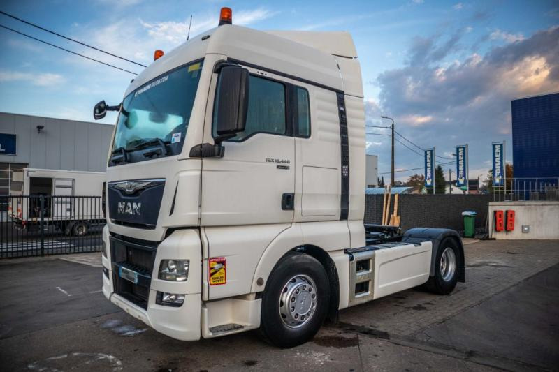 MAN TGX 18.440 XLX BLS+INTARDER - Тягач: фото 1 MAN TGX 18.440 XLX BLS+INTARDER - Тягач: фото 1