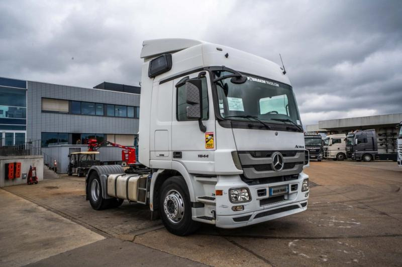 Mercedes ACTROS 1844 LS-MP3+VOITH - Тягач: фото 2 Mercedes ACTROS 1844 LS-MP3+VOITH - Тягач: фото 2