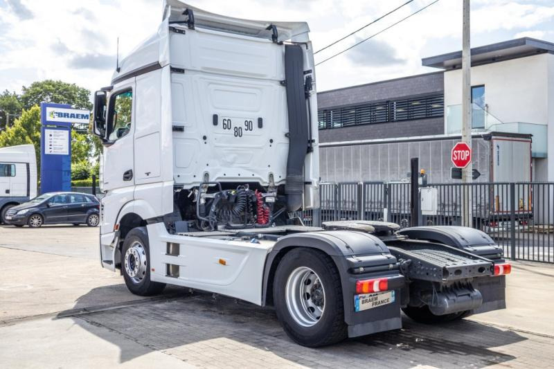 Mercedes ACTROS 1845 LS - Тягач: фото 4 Mercedes ACTROS 1845 LS - Тягач: фото 4