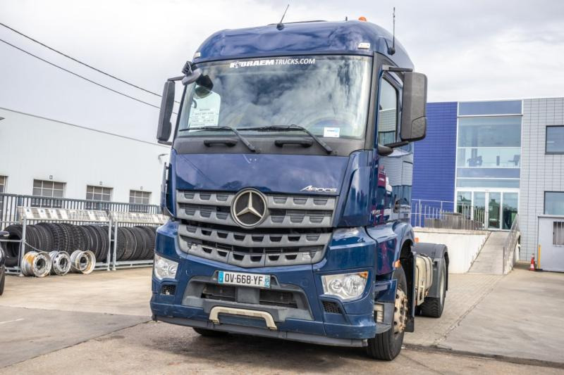 Mercedes AROCS(NO ACTROS) 1843 LS+HYDR - Тягач: фото 5 Mercedes AROCS(NO ACTROS) 1843 LS+HYDR - Тягач: фото 5
