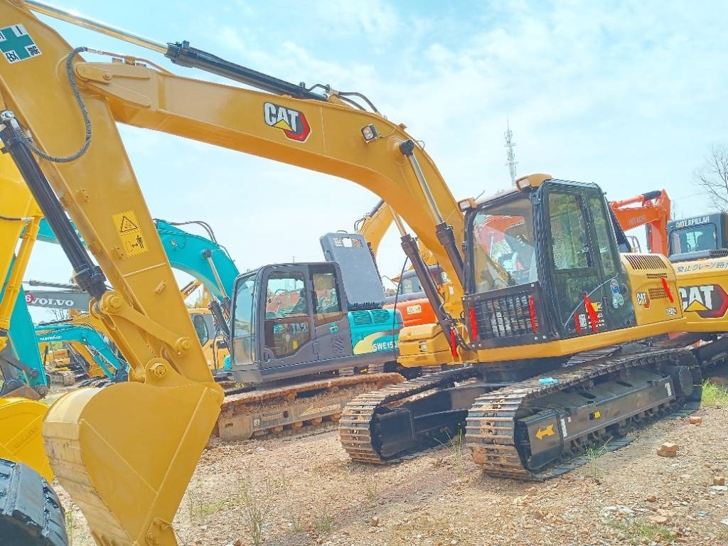 CAT 315D2GC - Гусеничный экскаватор: фото 2 CAT 315D2GC - Гусеничный экскаватор: фото 2