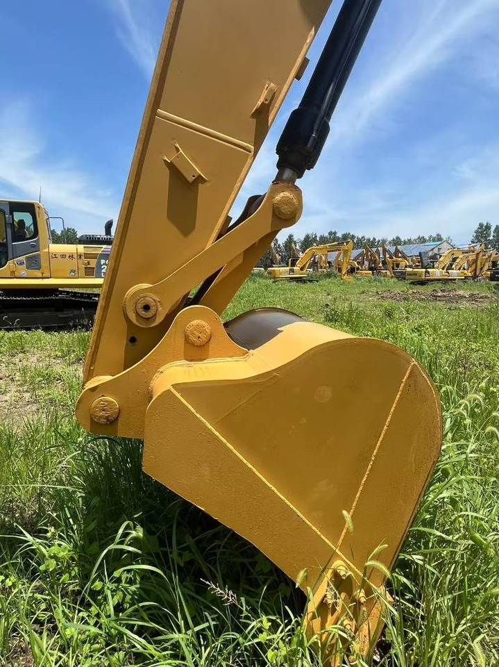 CAT 320d - Гусеничный экскаватор: фото 5 CAT 320d - Гусеничный экскаватор: фото 5