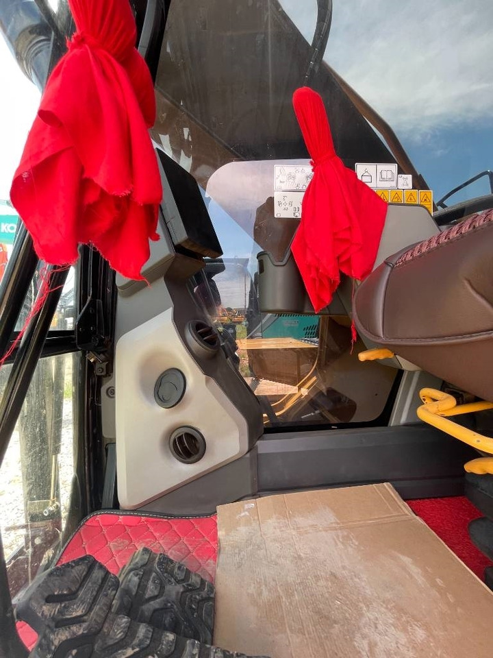 CAT 330GC - Гусеничный экскаватор: фото 5 CAT 330GC - Гусеничный экскаватор: фото 5