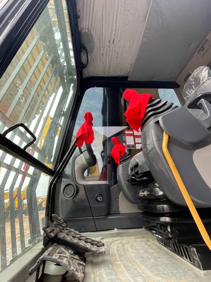 CAT 340 D L - Гусеничный экскаватор: фото 3 CAT 340 D L - Гусеничный экскаватор: фото 3