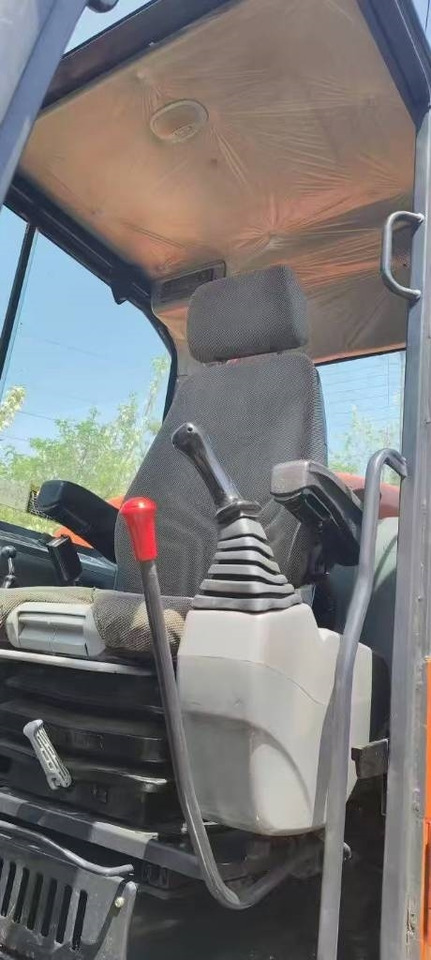 Doosan DX 60 - Гусеничный экскаватор: фото 4 Doosan DX 60 - Гусеничный экскаватор: фото 4