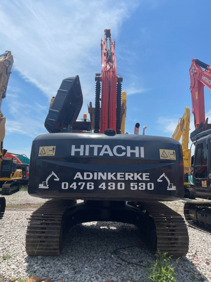 Hitachi ZX 240 - Гусеничный экскаватор: фото 3 Hitachi ZX 240 - Гусеничный экскаватор: фото 3