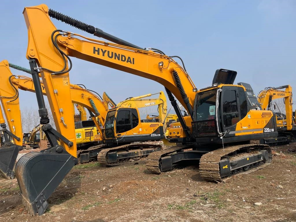 Hyundai 220-9S - Гусеничный экскаватор: фото 5 Hyundai 220-9S - Гусеничный экскаватор: фото 5