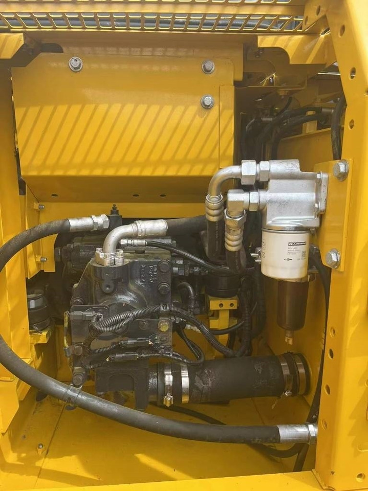 Мини-экскаватор Komatsu PC 130 [ Copy ]: фото 10