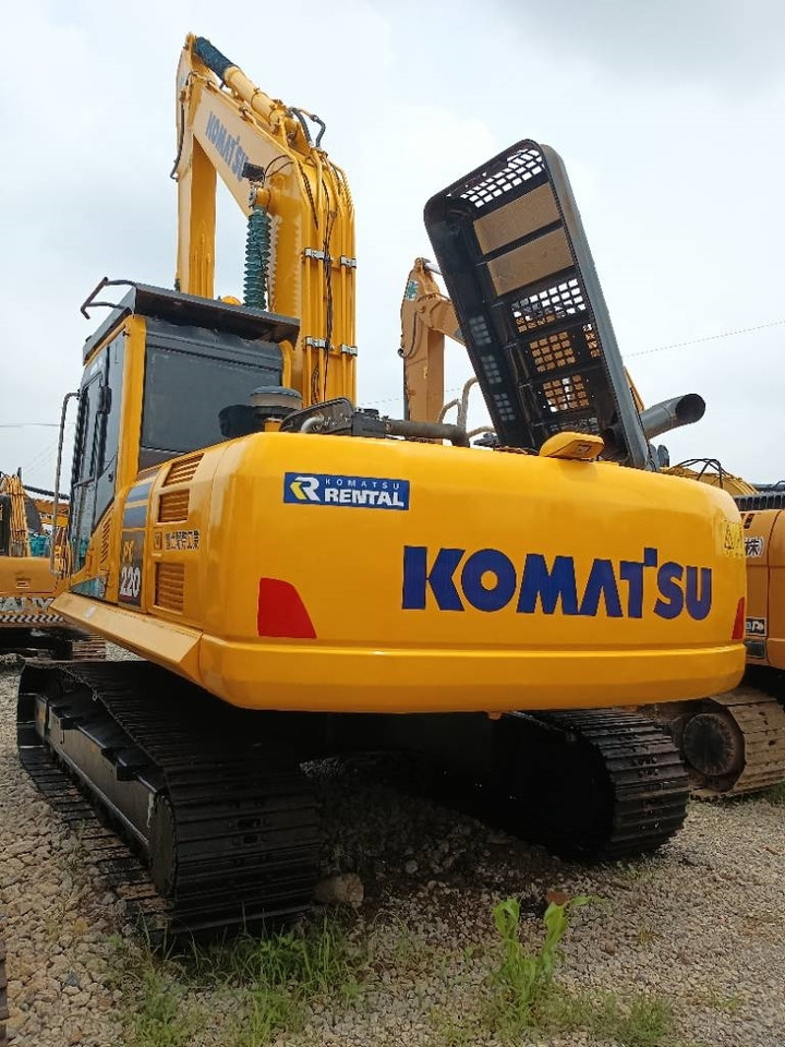 Komatsu PC 220-8 - Гусеничный экскаватор: фото 3 Komatsu PC 220-8 - Гусеничный экскаватор: фото 3
