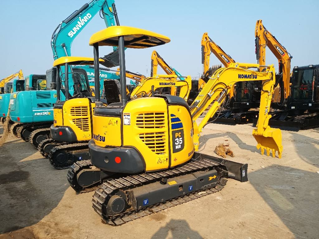 Komatsu PC 35  - Мини-экскаватор: фото 1 Komatsu PC 35  - Мини-экскаватор: фото 1