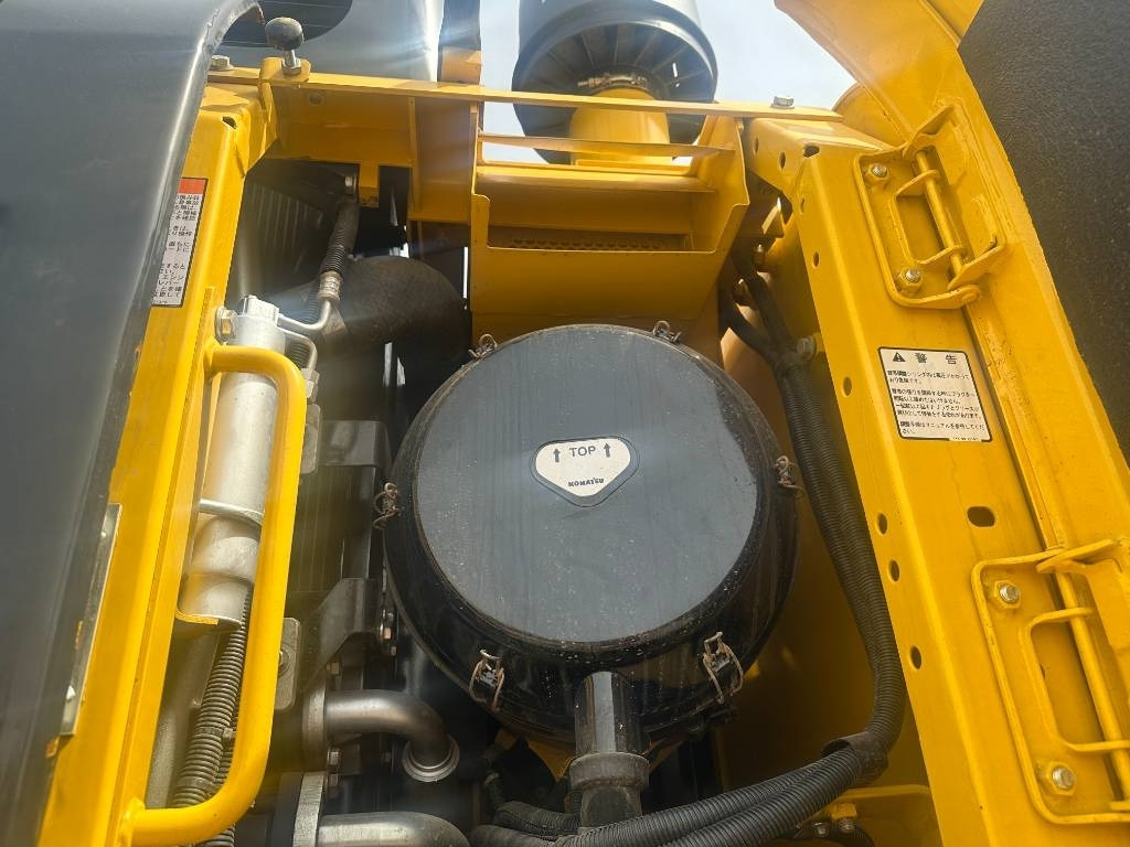 Komatsu PC 450 - Гусеничный экскаватор: фото 5 Komatsu PC 450 - Гусеничный экскаватор: фото 5