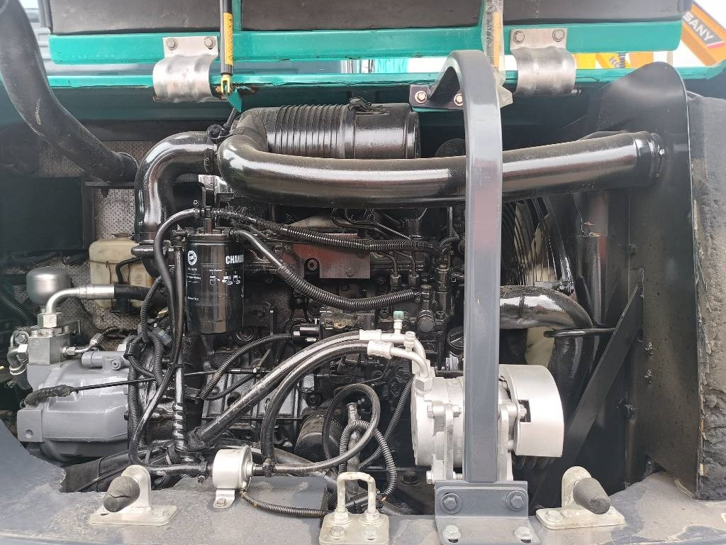 Sunward SWE 80  - Гусеничный экскаватор: фото 3 Sunward SWE 80  - Гусеничный экскаватор: фото 3