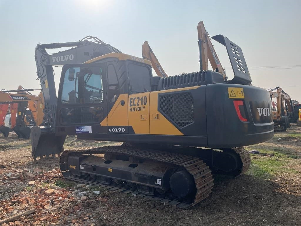Volvo EC 210  - Гусеничный экскаватор: фото 3 Volvo EC 210  - Гусеничный экскаватор: фото 3