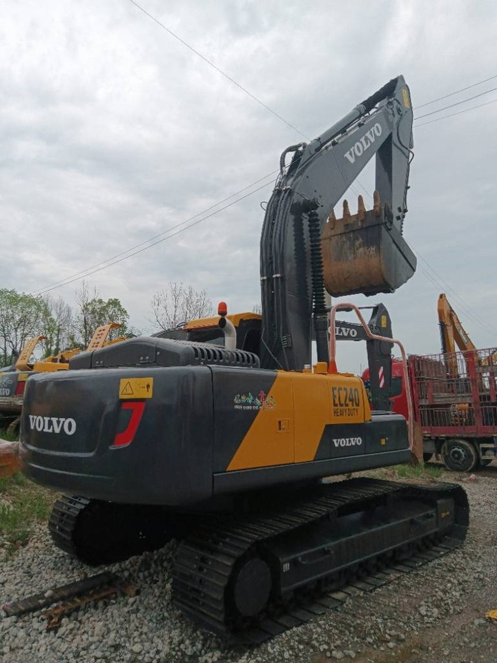 Volvo EC 240 - Гусеничный экскаватор: фото 5 Volvo EC 240 - Гусеничный экскаватор: фото 5