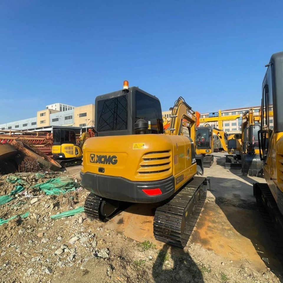 XCMG XE 60 DA  - Мини-экскаватор: фото 3 XCMG XE 60 DA  - Мини-экскаватор: фото 3