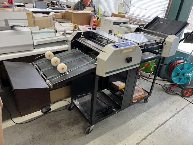 GRAPHIC WHIZARD GW 1200 - Печатное оборудование: фото 1 GRAPHIC WHIZARD GW 1200 - Печатное оборудование: фото 1