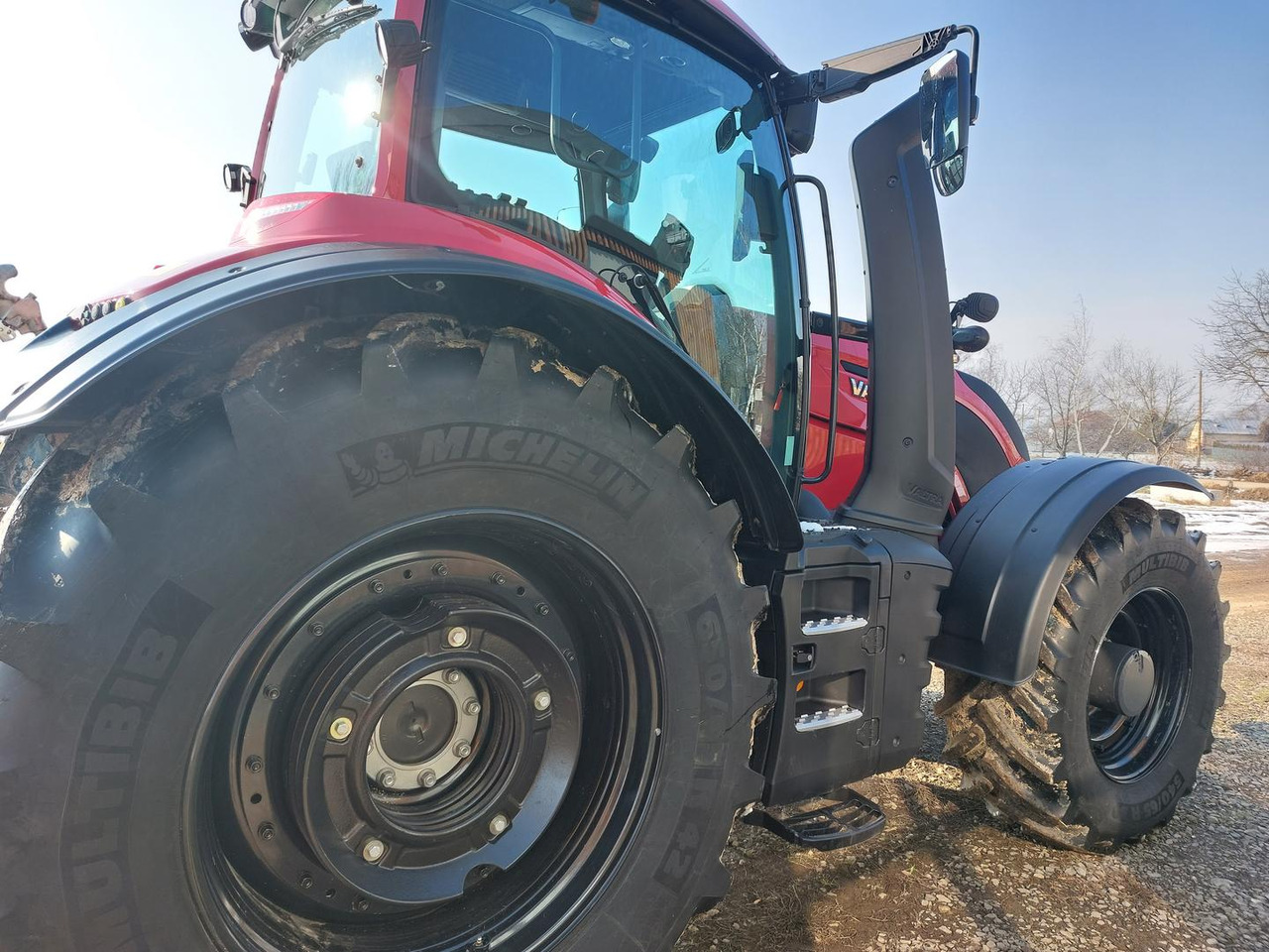 Valtra T, 74 LFTN D5, 235 D - Трактор: фото 5 Valtra T, 74 LFTN D5, 235 D - Трактор: фото 5