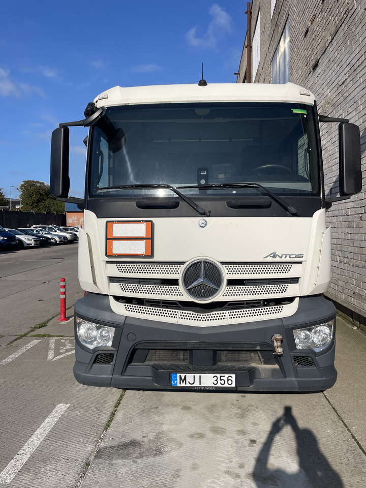 MERCEDES-BENZ ANTOS 1835 EURO 6 ADR - Тягач: фото 3 MERCEDES-BENZ ANTOS 1835 EURO 6 ADR - Тягач: фото 3