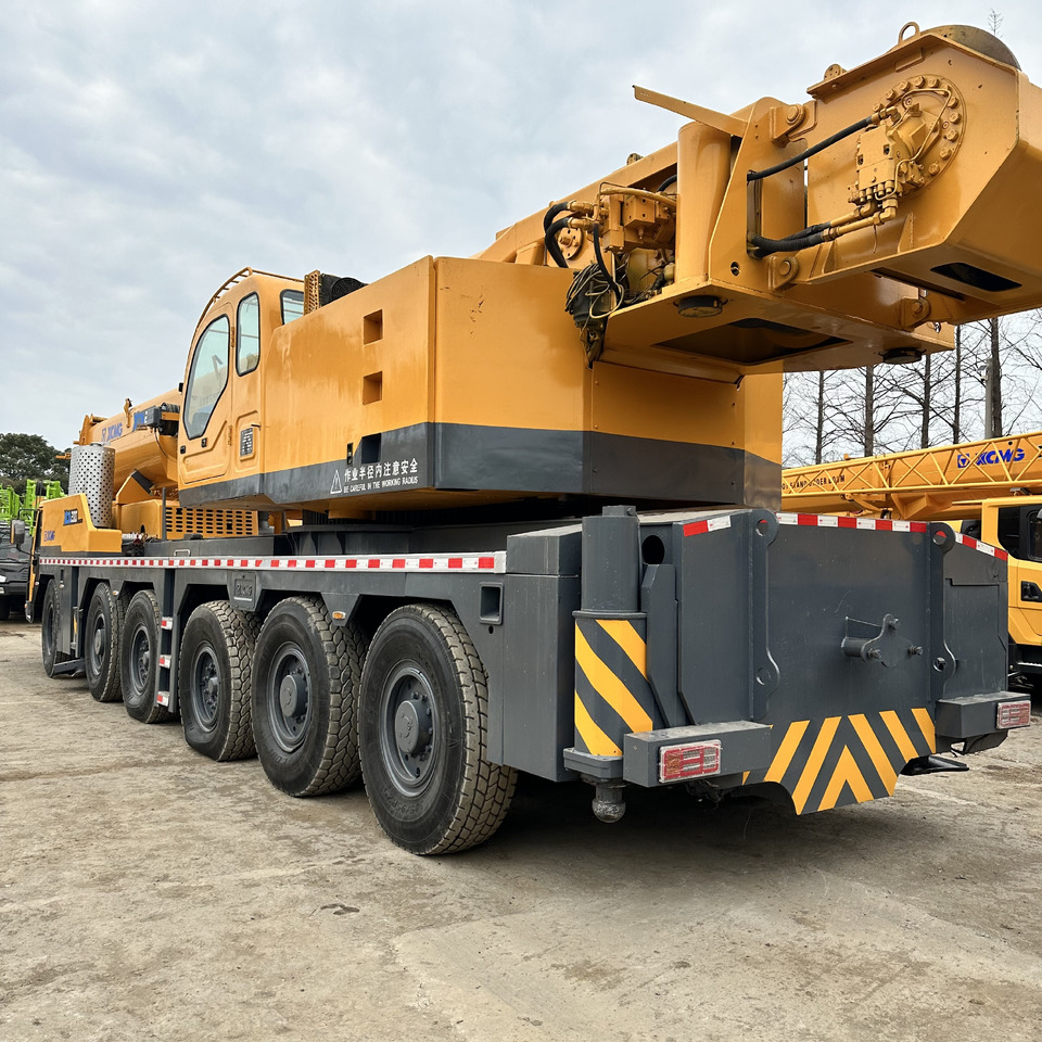 XCMG XCA200 200TON Truck crane - Мобильный кран: фото 2 XCMG XCA200 200TON Truck crane - Мобильный кран: фото 2