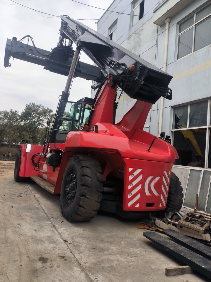 Kalmar DRF450 Used Reach stacker/Container forklift - Ричстакер: фото 2 Kalmar DRF450 Used Reach stacker/Container forklift - Ричстакер: фото 2