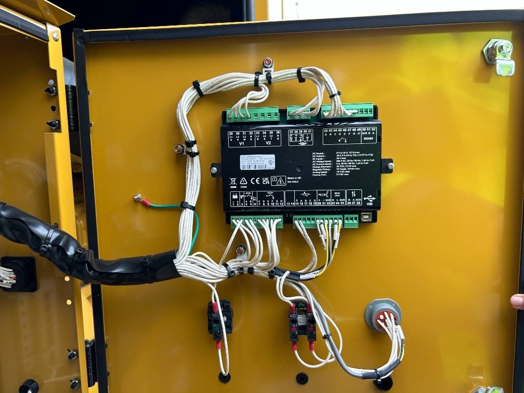 Новый Электрогенератор CAT DE300E0 - C9 - 300 kVA Generator - DPX-18021: фото 11