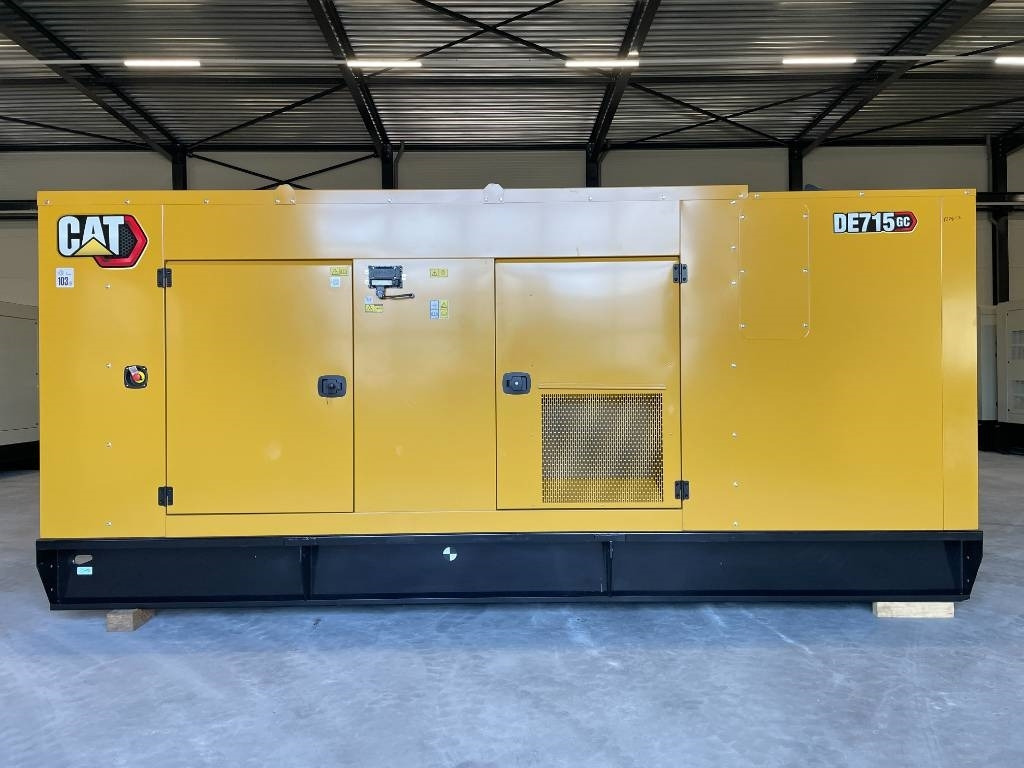 CAT DE715GC - 715 kVA Stand-by Generator - DPX-18224  - Электрогенератор: фото 1 CAT DE715GC - 715 kVA Stand-by Generator - DPX-18224  - Электрогенератор: фото 1