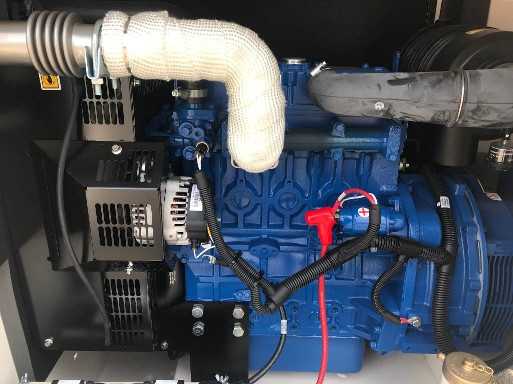 FG Wilson P16-1 - 16 kVA Genset - DPX-16001 - Электрогенератор: фото 5 FG Wilson P16-1 - 16 kVA Genset - DPX-16001 - Электрогенератор: фото 5