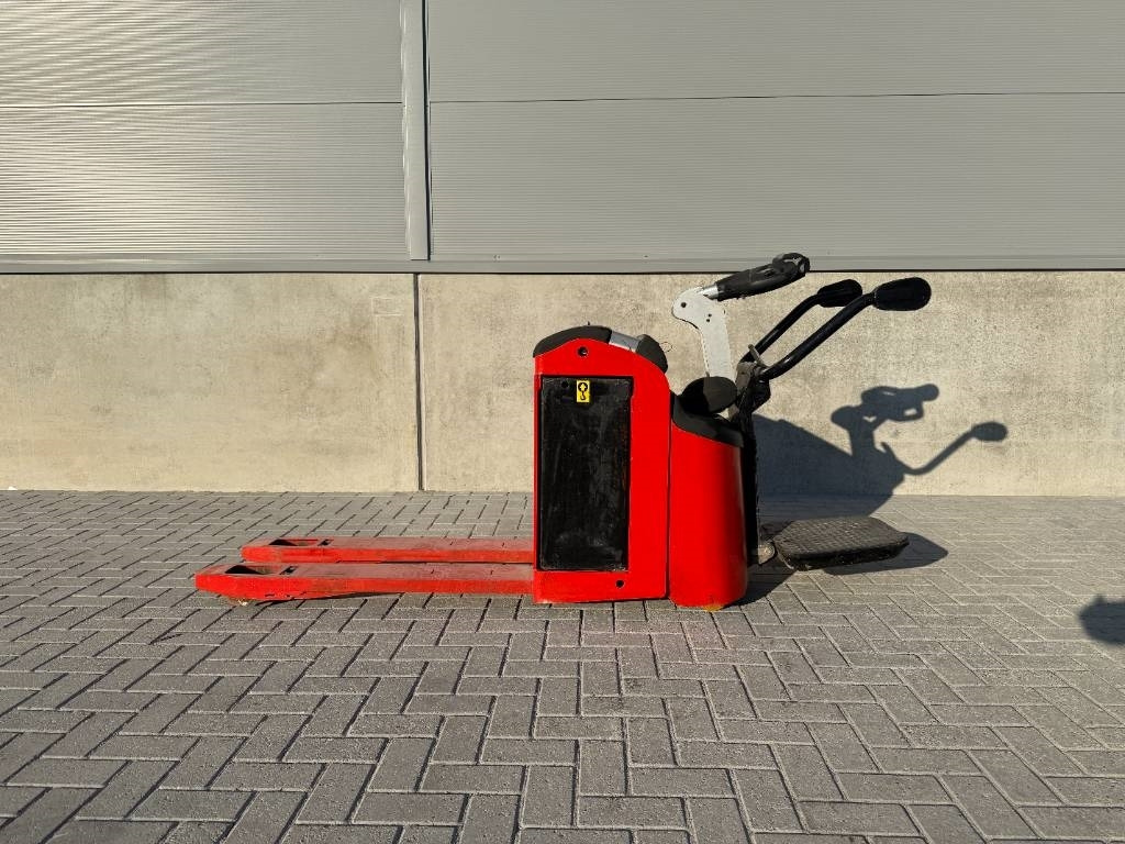 Manitou EP22M AC PFR9 SP - Тележка: фото 1 Manitou EP22M AC PFR9 SP - Тележка: фото 1