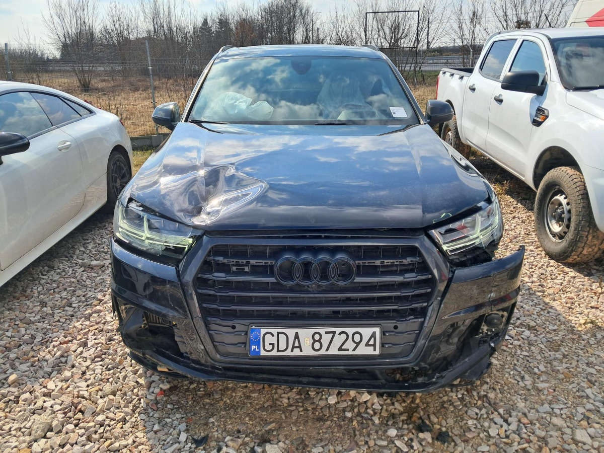 AUDI SQ7 SUV - Внедорожник: фото 3 AUDI SQ7 SUV - Внедорожник: фото 3