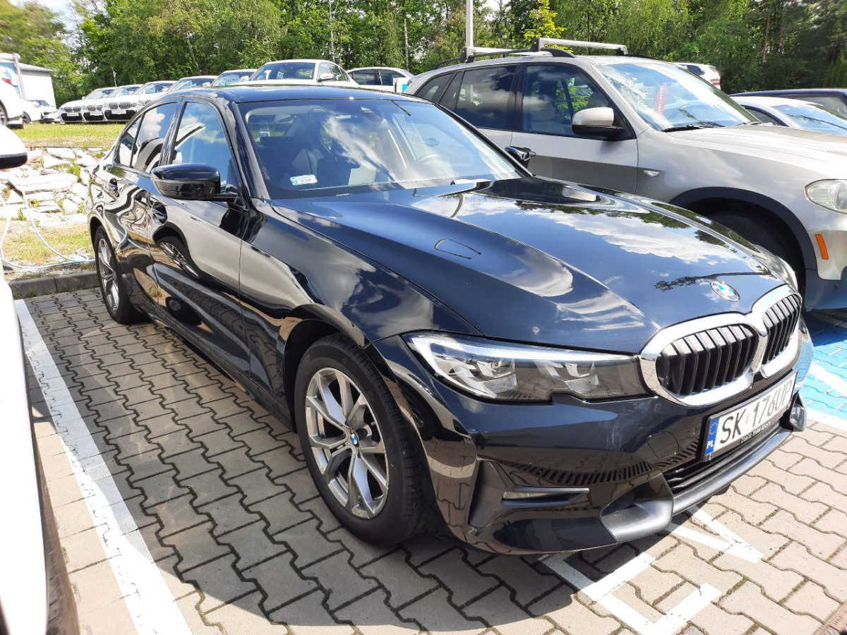 BMW 318 I SPORT LINE SEDAN - Седан: фото 1 BMW 318 I SPORT LINE SEDAN - Седан: фото 1