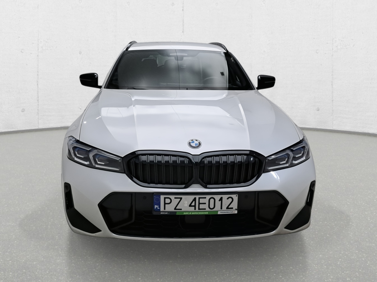 BMW 320D XDRIVE TOURING KOMBI - Легковой автомобиль: фото 4 BMW 320D XDRIVE TOURING KOMBI - Легковой автомобиль: фото 4