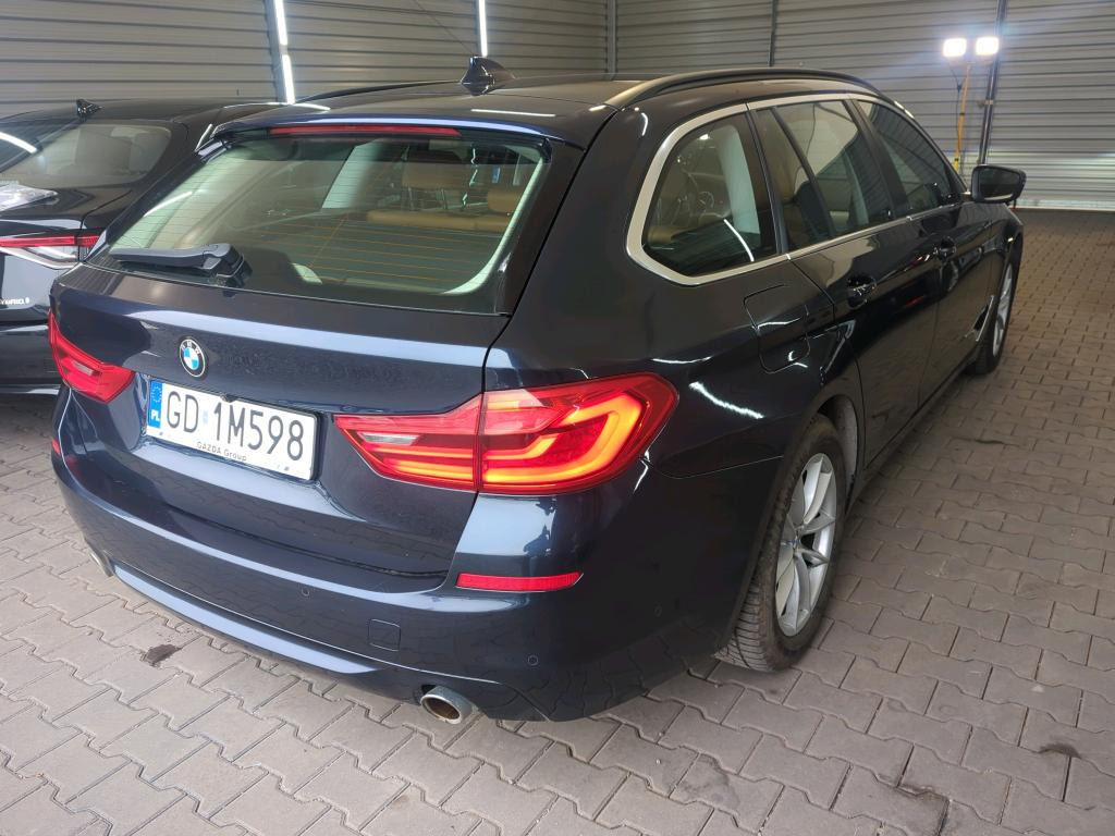 BMW 520D KOMBI - Легковой автомобиль: фото 4 BMW 520D KOMBI - Легковой автомобиль: фото 4